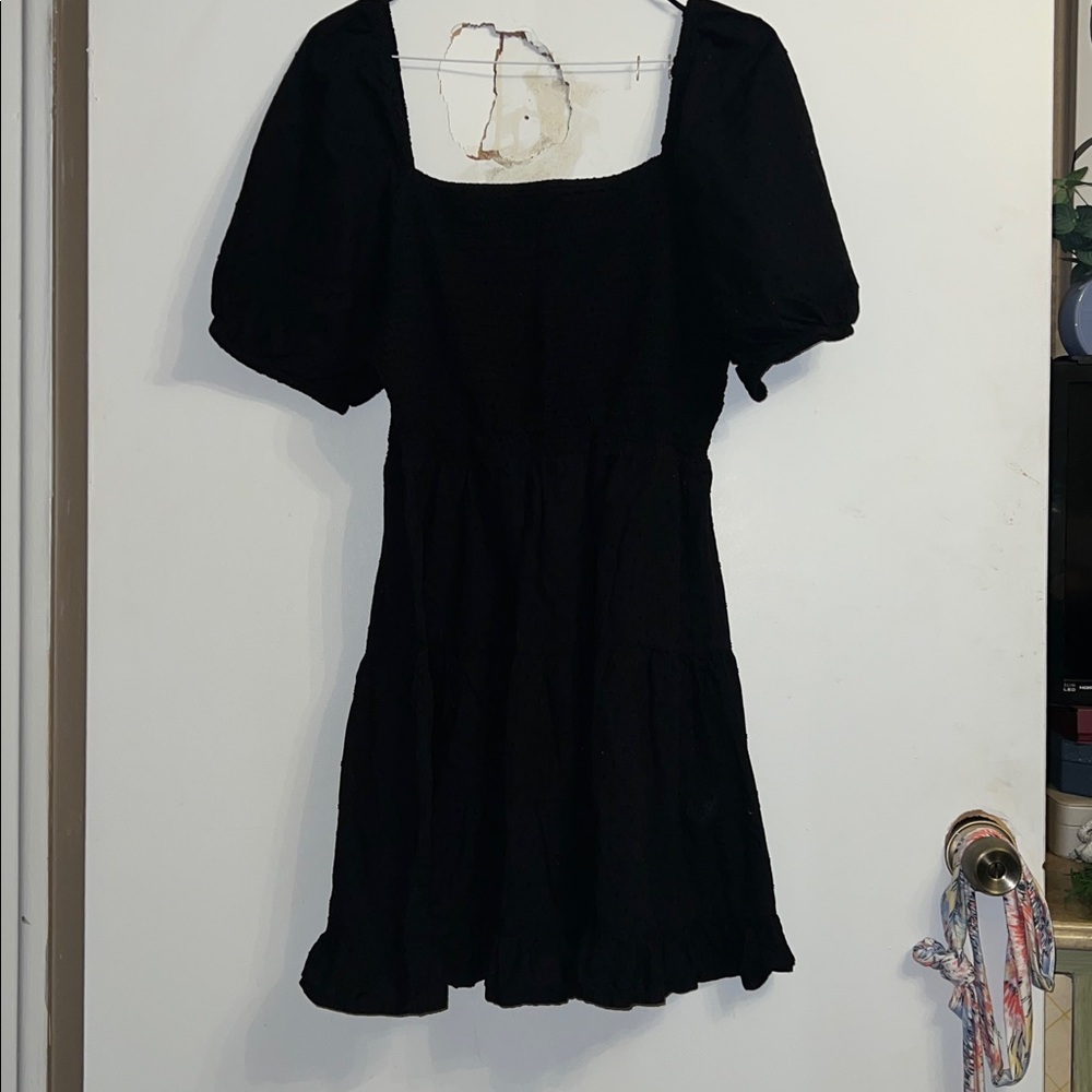 Chic Black Midi Dress